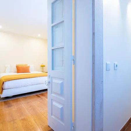 Casa de hóspedes Casasupertubos - Óbidos