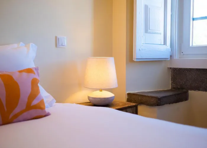 Casa de hóspedes Casasupertubos - Óbidos